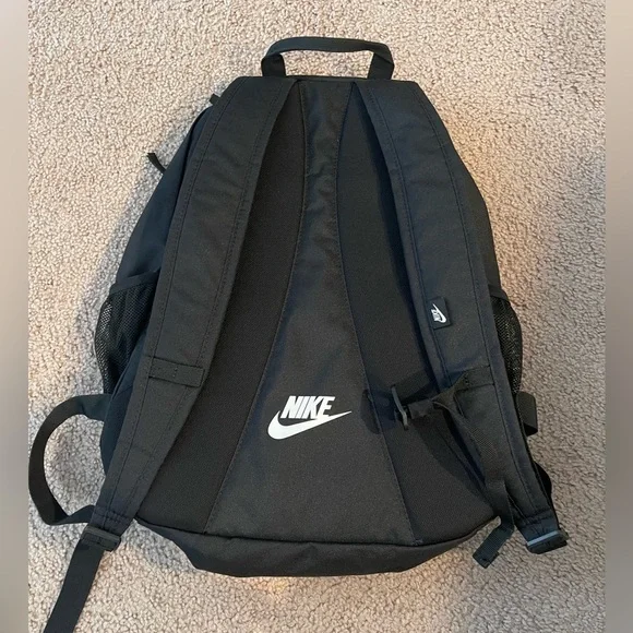 NIKE Sportswear Hayward Unisex Black Backpack - Picture 7 of 9
